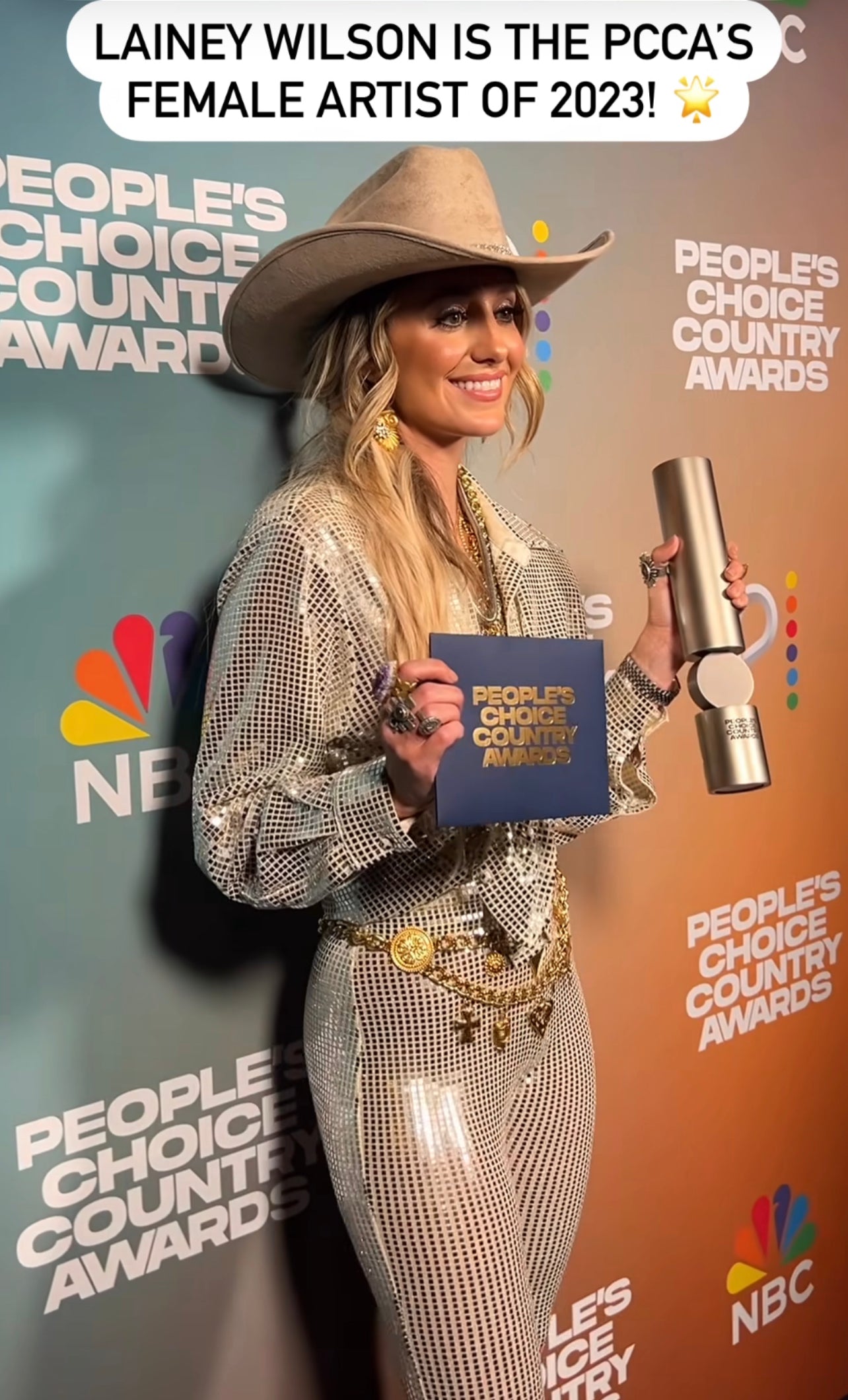 The Lighting Bolt Hat as seen on Lainey Wilson ๐ค
