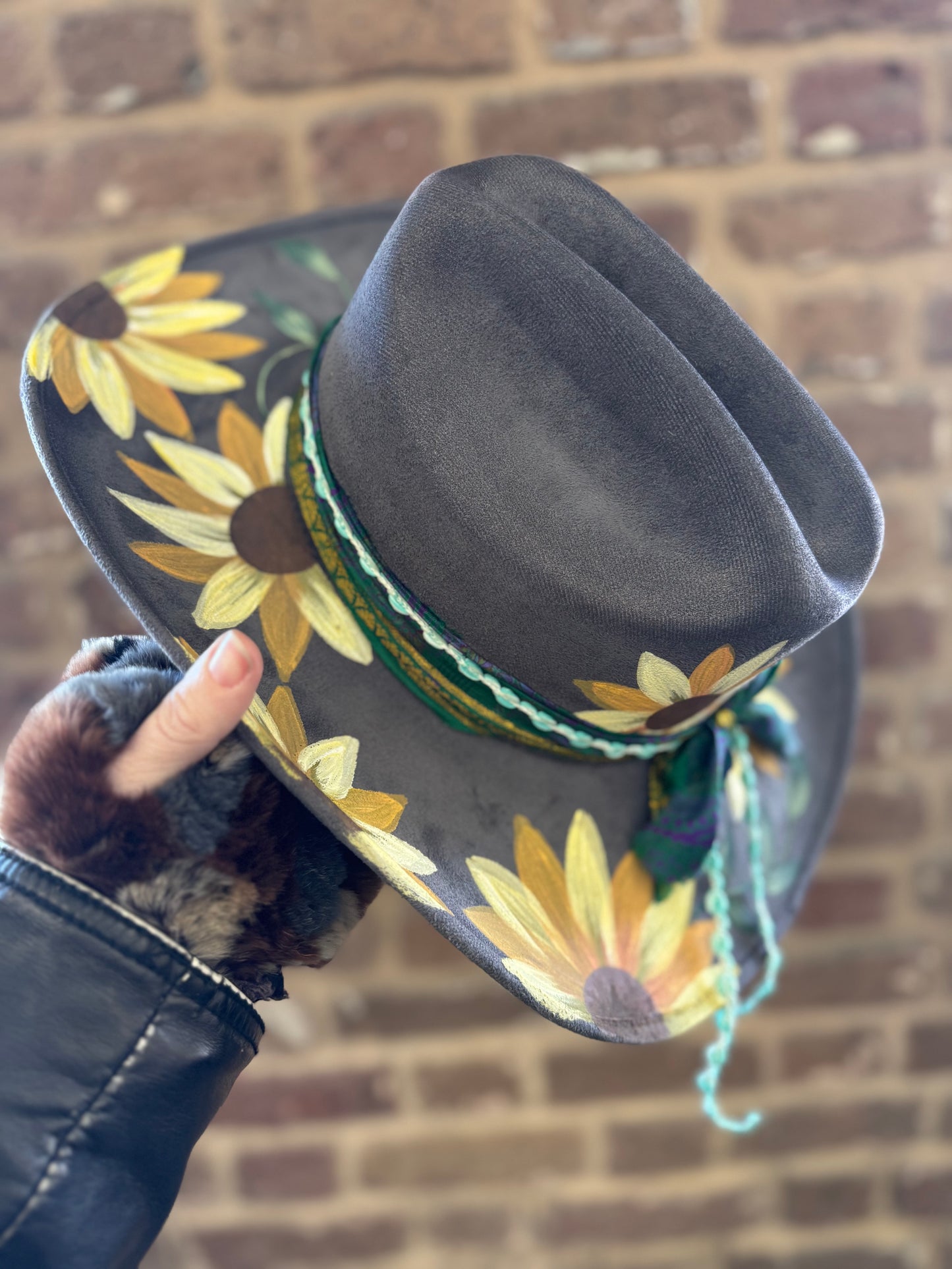Sunflower Cowgirl (READY TO SHIP)