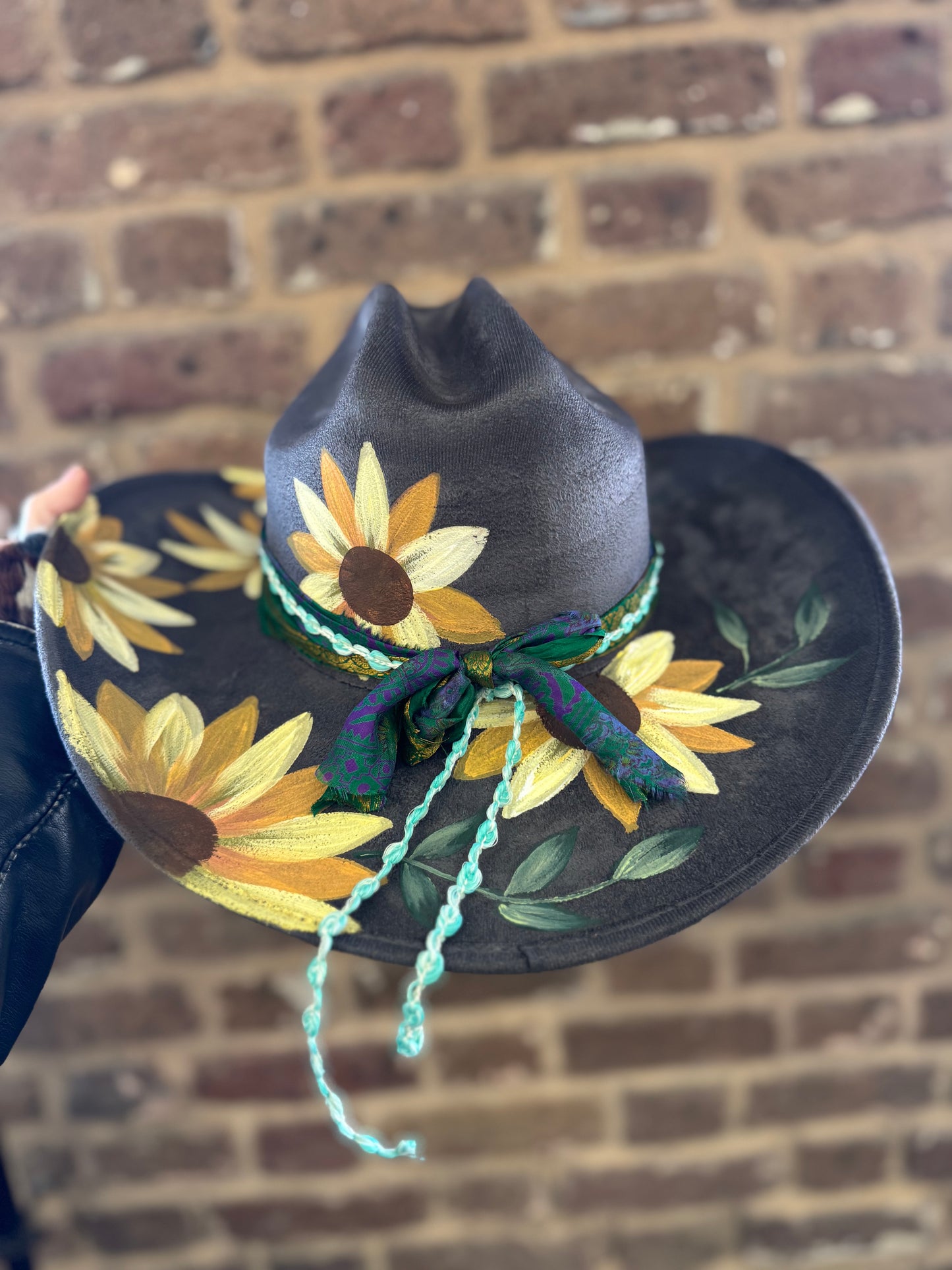 Sunflower Cowgirl (READY TO SHIP)